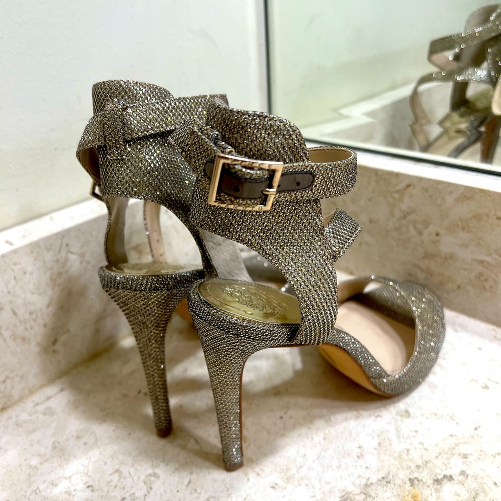 Vince Camuto 4 inches heels